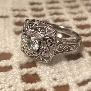 beautiful 7.5 ring Moissanite Platineve Ring 1.00ctw D.E.